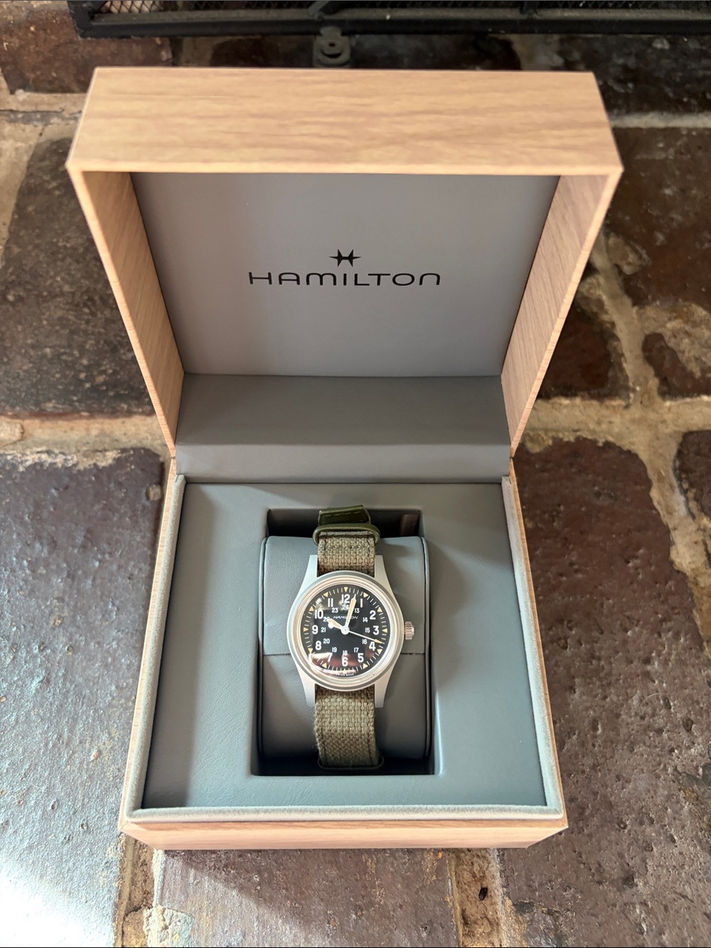 Like New Hamilton Men's Field Watch 36mm 250th Anniversary of America Ltd.